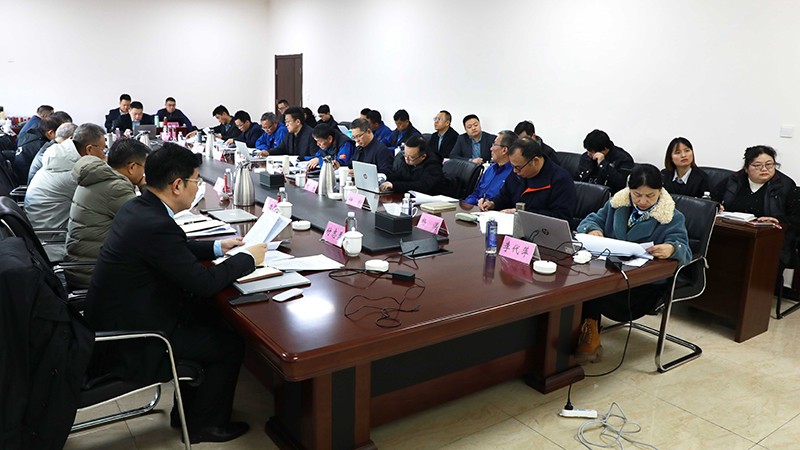 20713156.jpg 2.jpg